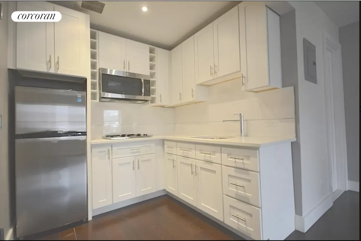 New York City Real Estate | View 44 South Oxford Street, 2R | room 2