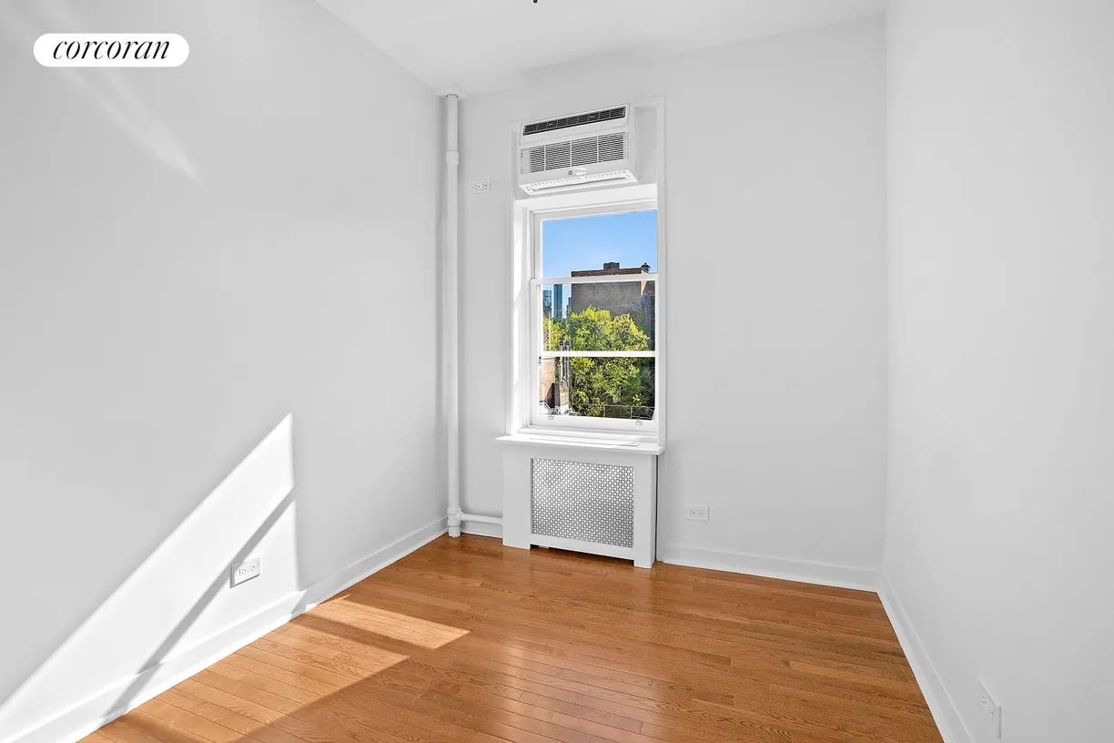 New York City Real Estate | View 51 Bank Street, 15 | Bedroom