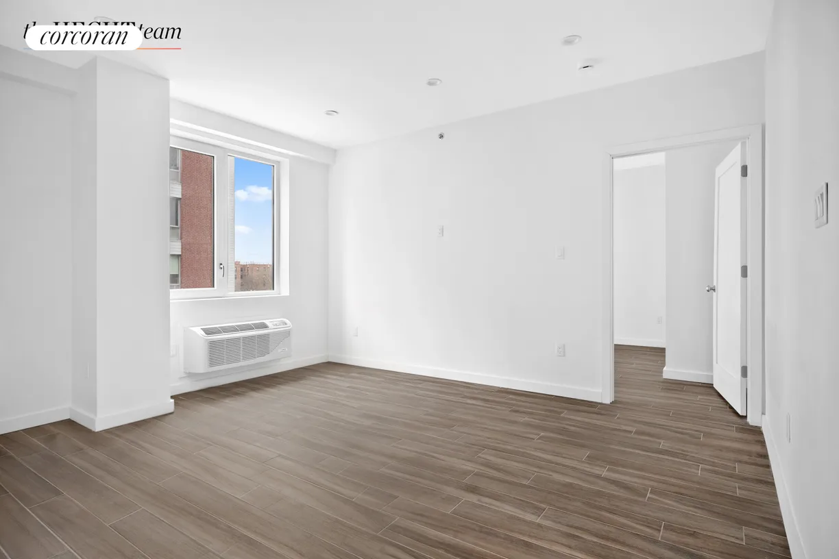 New York City Real Estate | View 906 East New York Avenue | room 1