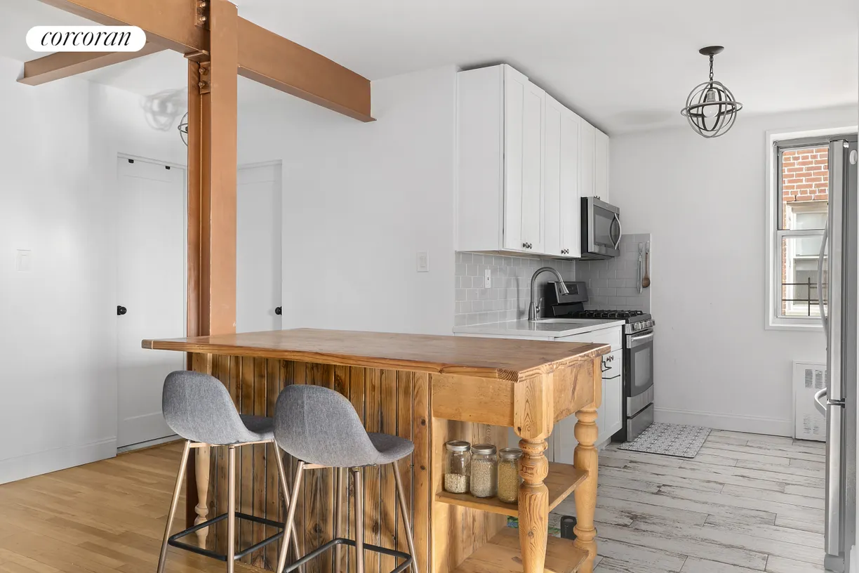 New York City Real Estate | View 100 Overlook Terrace, 412 | room 2
