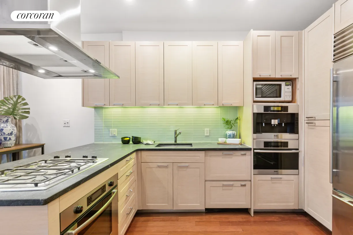 New York City Real Estate | View 345 East 50th Street, 5A | room 2