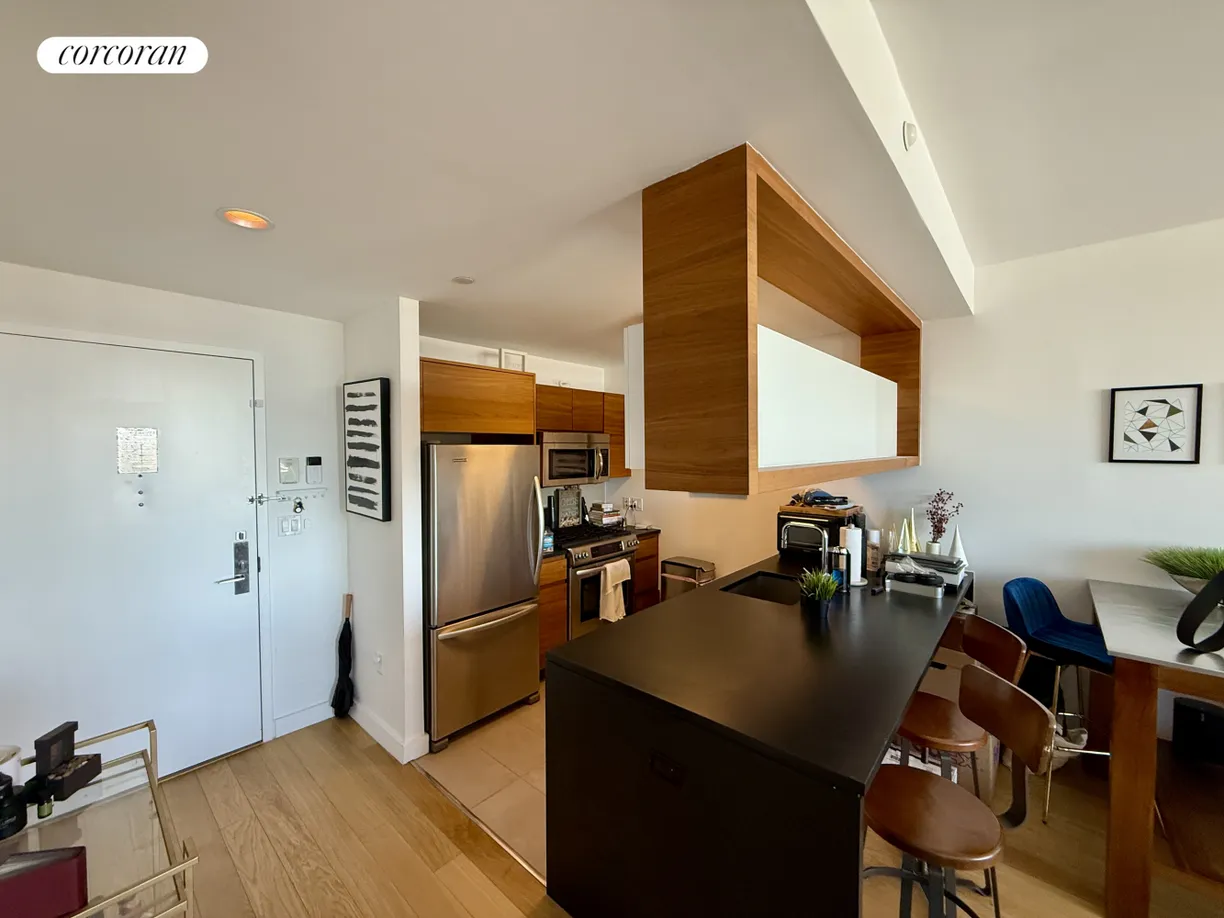 New York City Real Estate | View 550 West 45th Street, 1812 | room 1