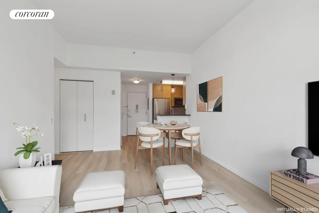 New York City Real Estate | View 415 Main Street, PH1E | Dining Area