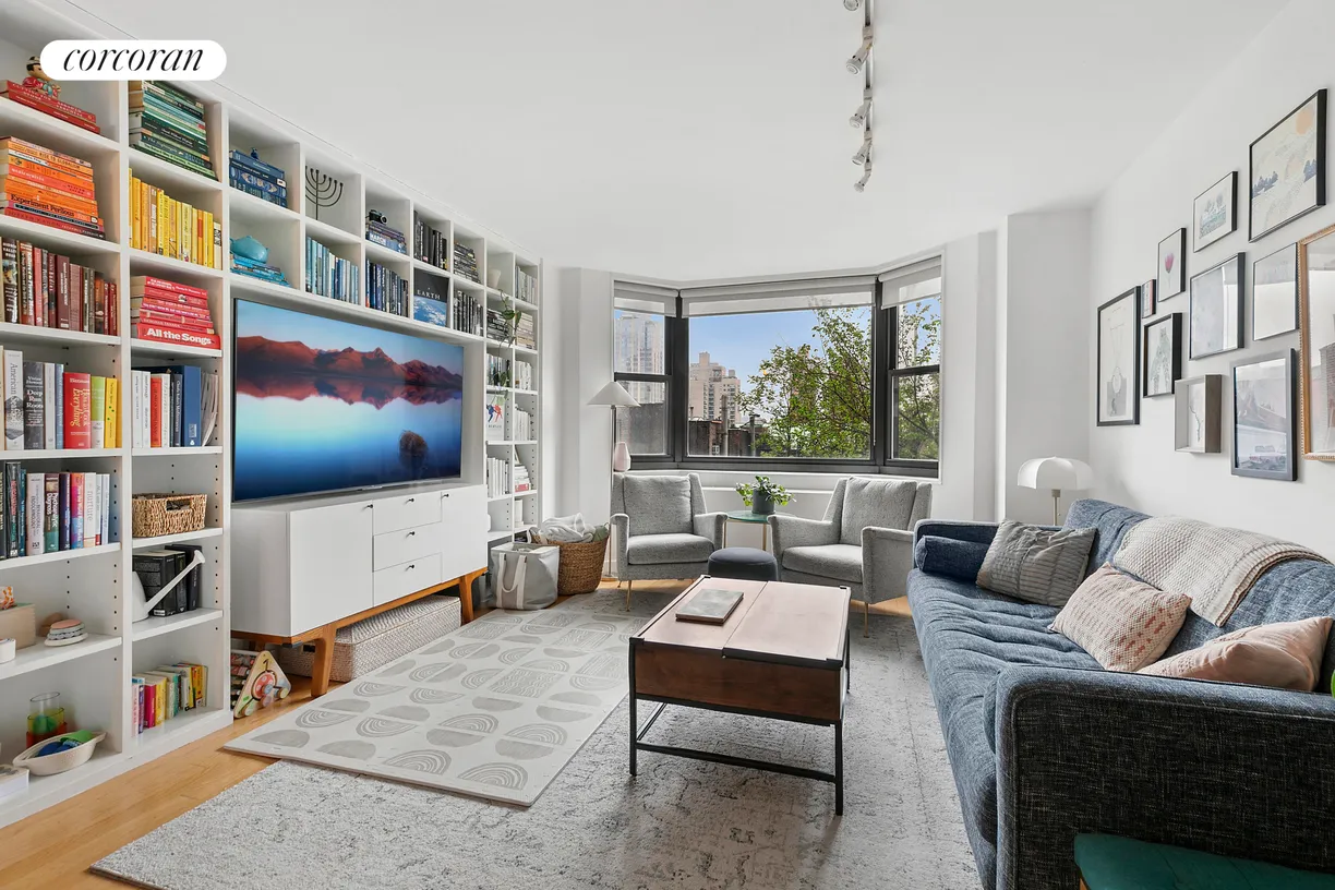 New York City Real Estate | View 200 East 90th Street, 5E | 2 Beds, 2 Baths