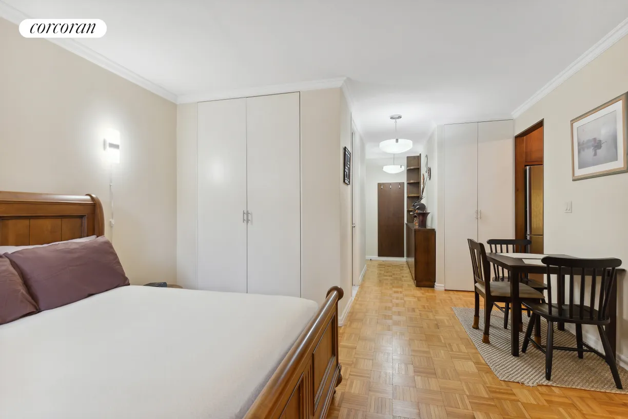 New York City Real Estate | View 235 East 40th Street, 7I | Living Room