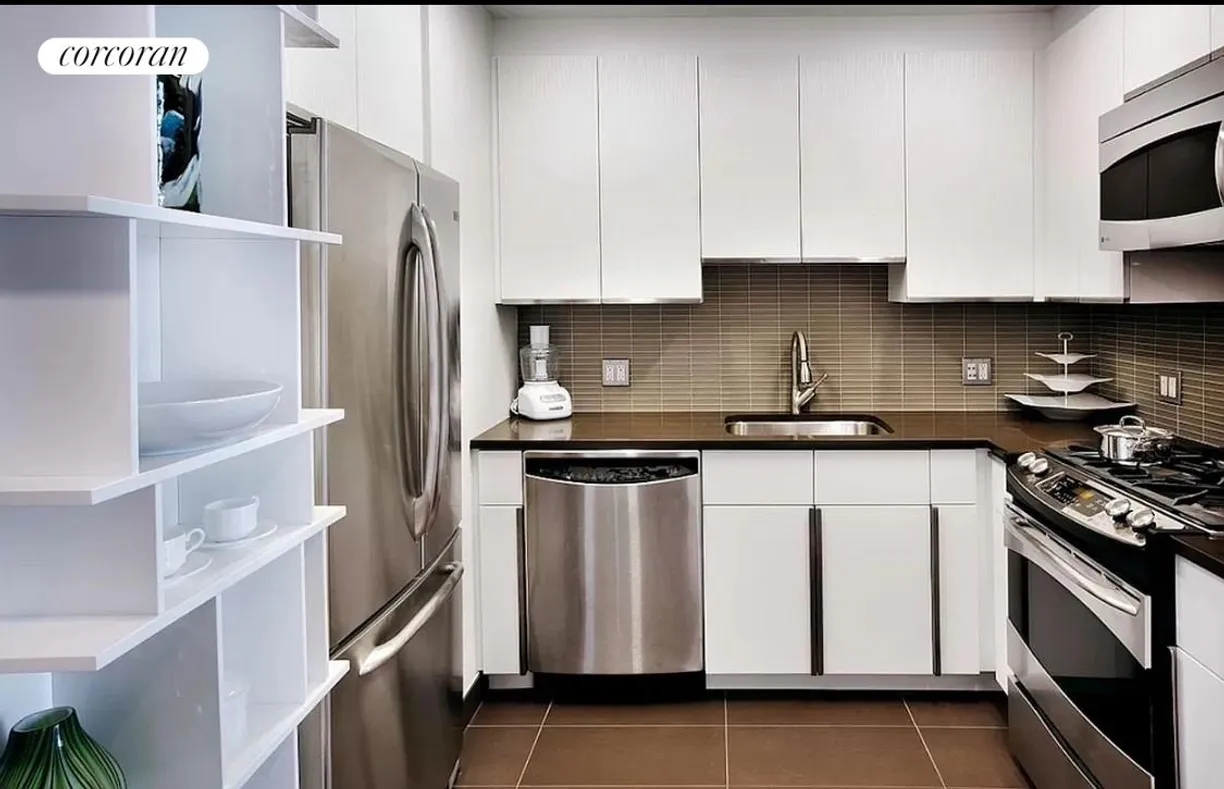 New York City Real Estate | View 150 Amsterdam Avenue, 3B | room 1
