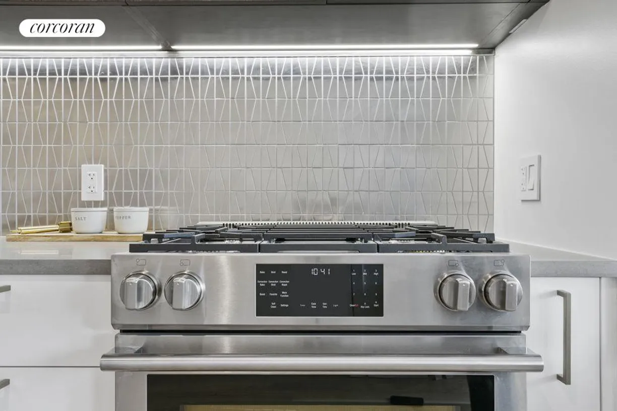 New York City Real Estate | View 470 Dean Street, 502 | room 1