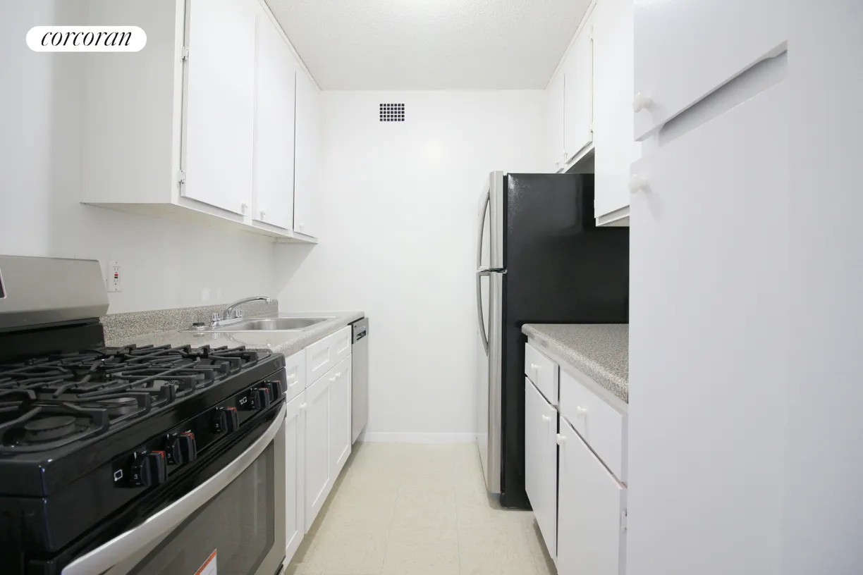 New York City Real Estate | View 401 Second Avenue, 17A | 1 Bath