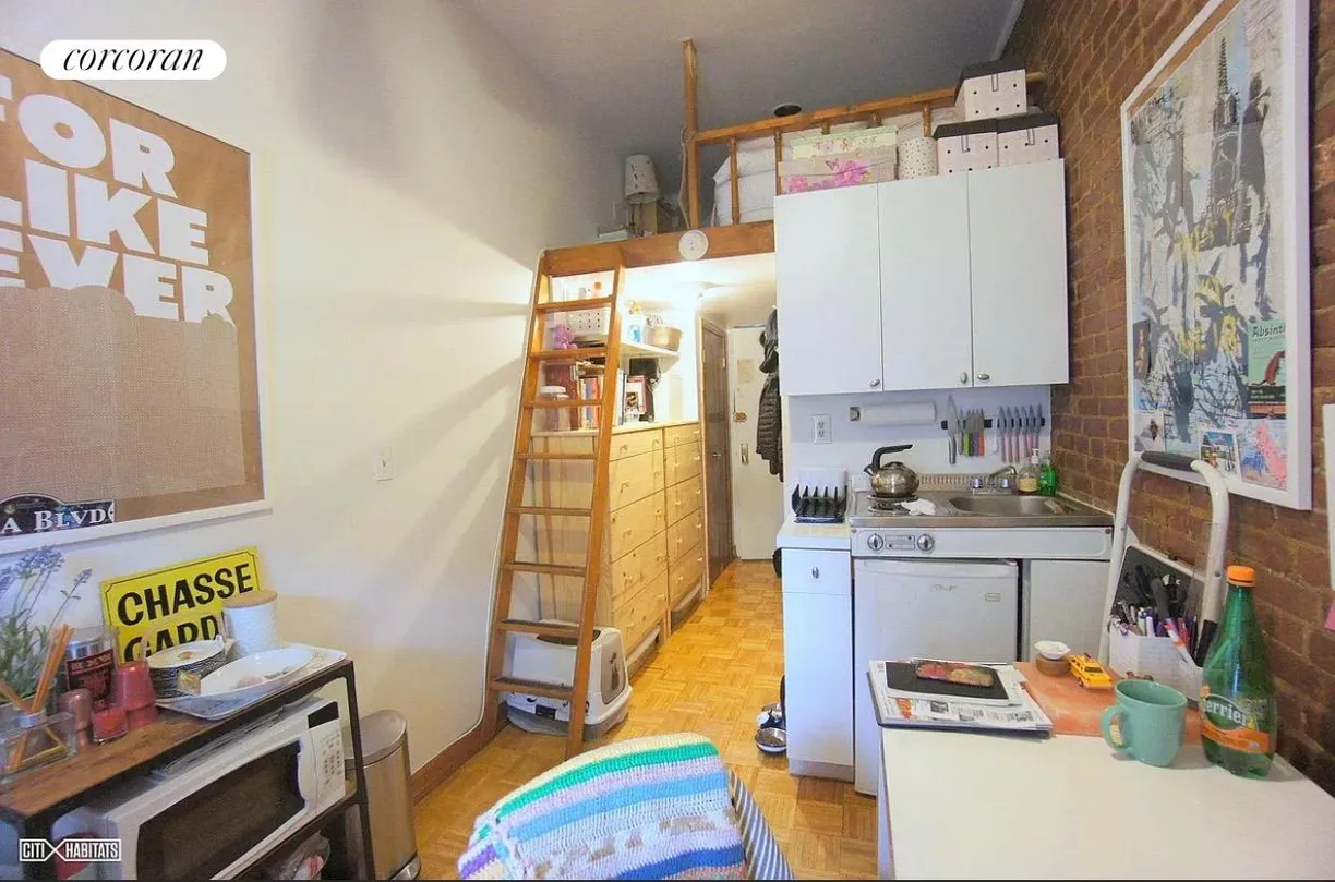 New York City Real Estate | View 103 West 70th Street, 4A | room 1