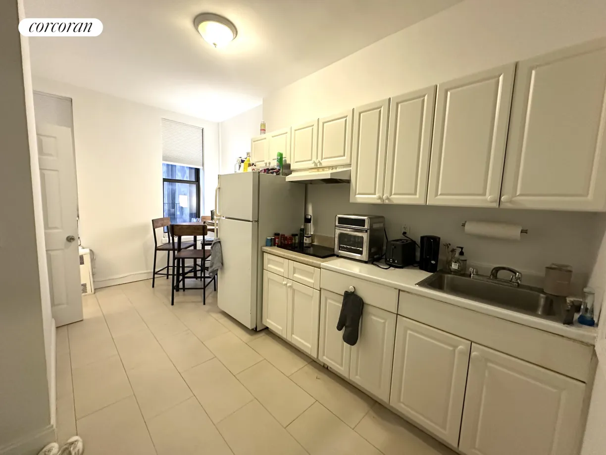 New York City Real Estate | View 1580 First Avenue, 3S | room 2