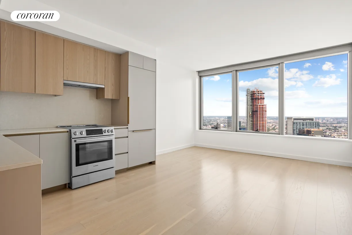 New York City Real Estate | View 3 Court Square, 5405 | 1 Bed, 1 Bath
