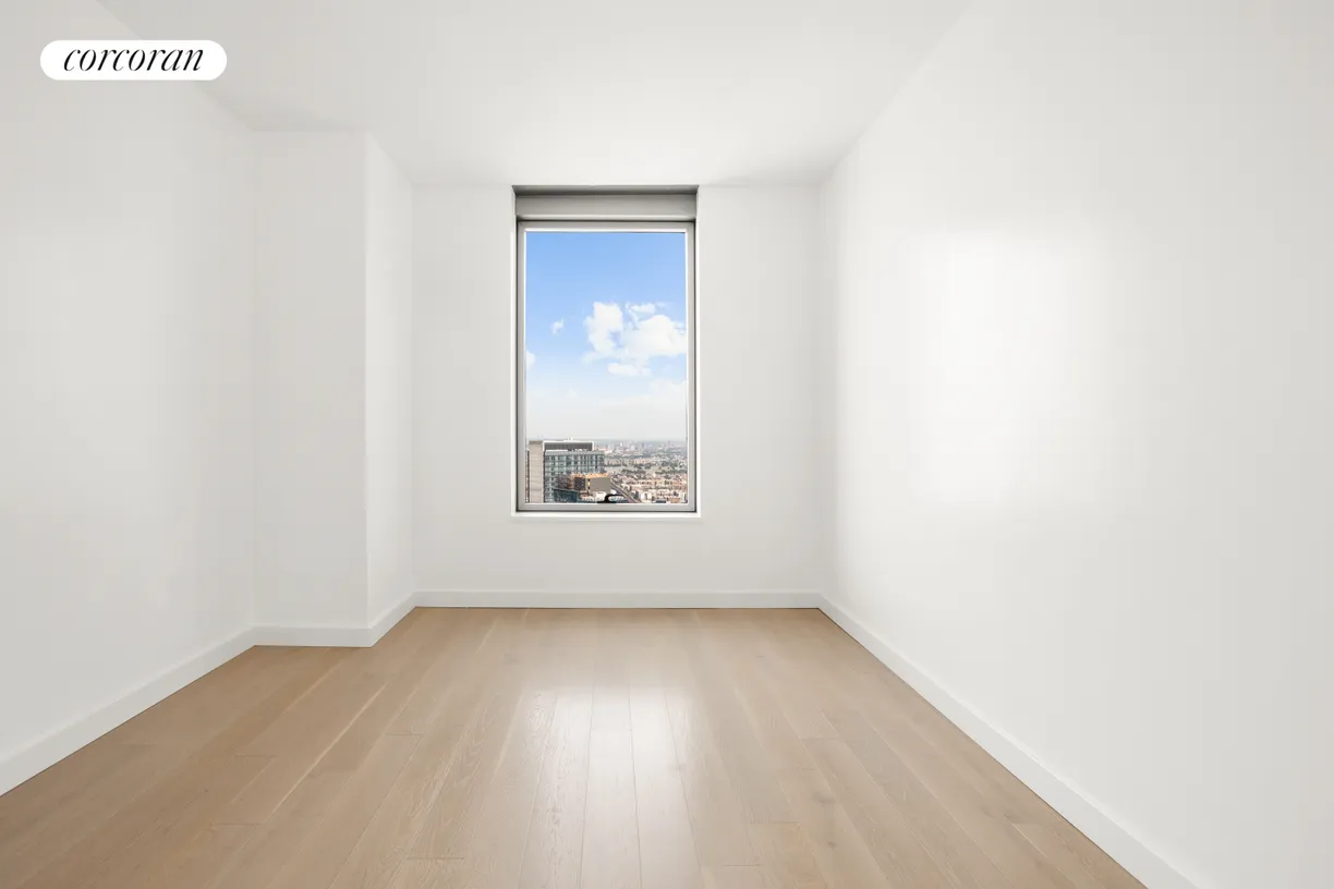 New York City Real Estate | View 3 Court Square, 5405 | room 2