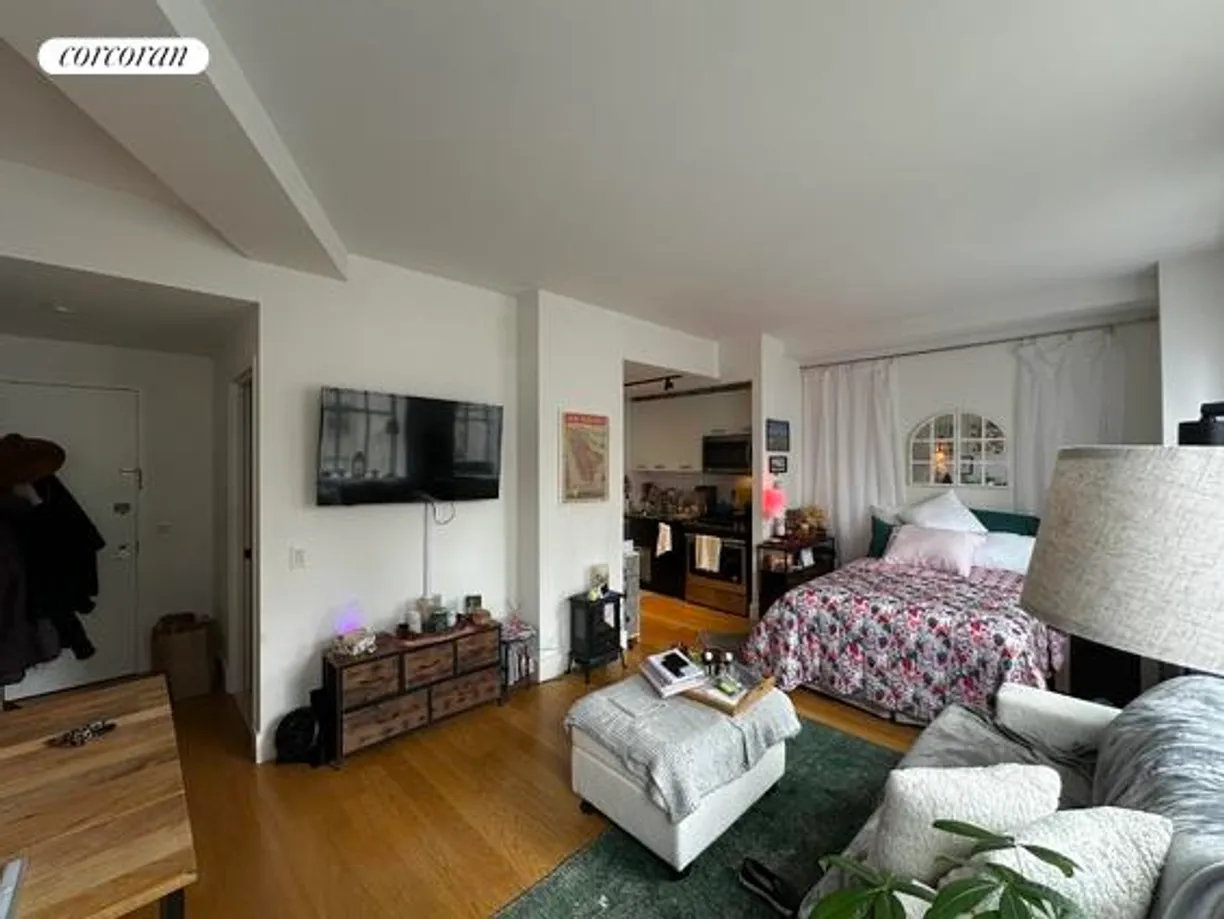 New York City Real Estate | View 63 Wall Street, 2303 | room 1