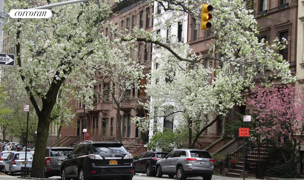 New York City Real Estate | View 19 East 93rd Street, 3R | 1 Bath
