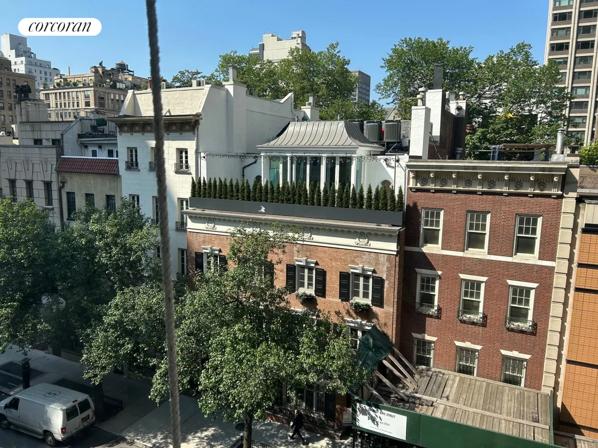 New York City Real Estate | View 166 East 63rd Street, 5D | 1 Bed, 1 Bath