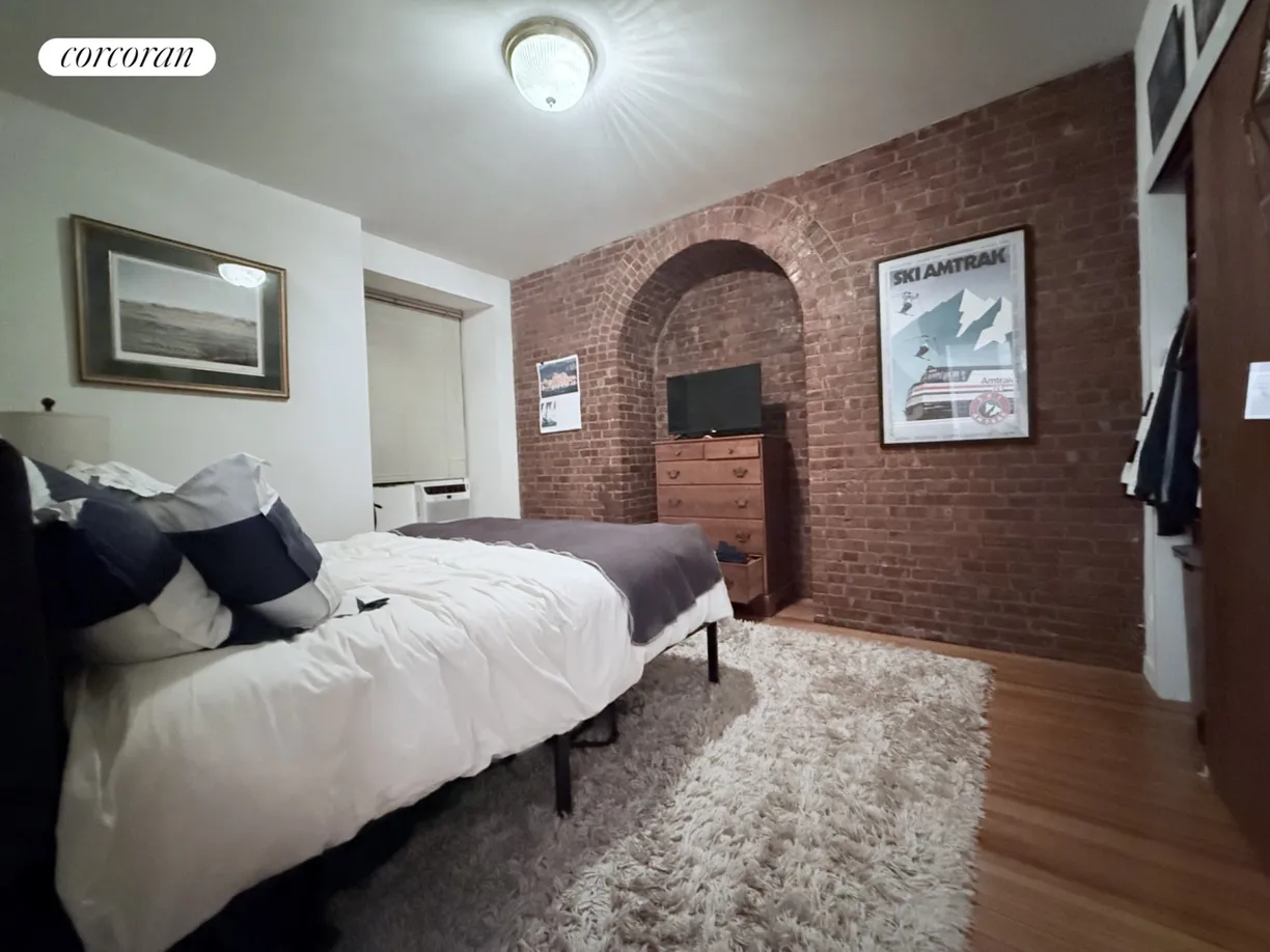 New York City Real Estate | View 117 West 58th Street, 7F | room 2