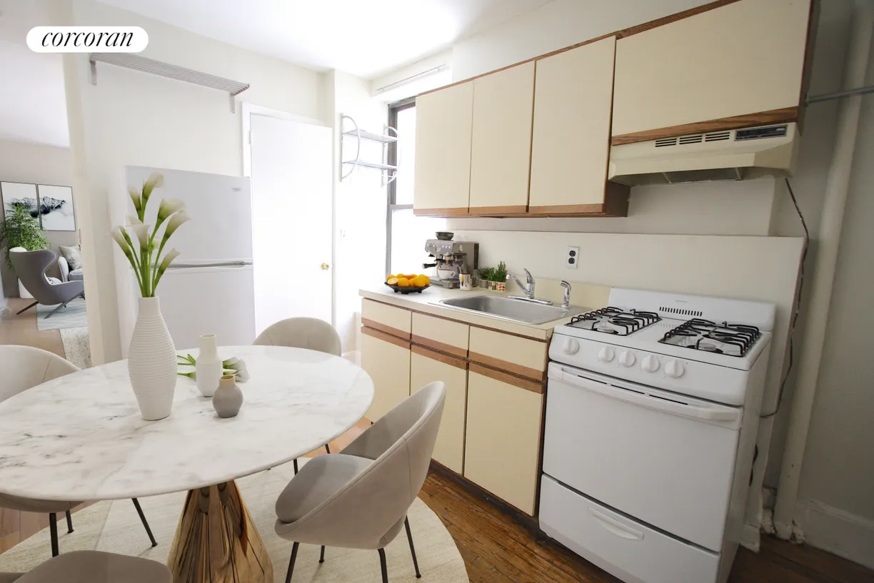 New York City Real Estate | View 181 Thompson Street, 12 | room 1