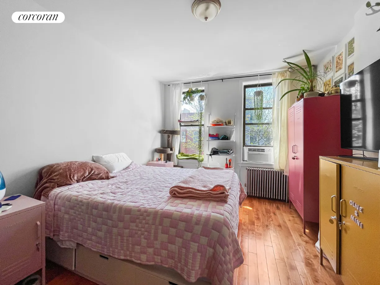 New York City Real Estate | View 1380 Dekalb Avenue, 2L | 2 Beds, 1 Bath