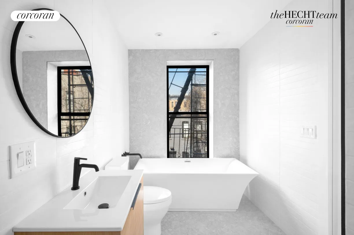 New York City Real Estate | View 521 Eastern Parkway, 2 | room 1