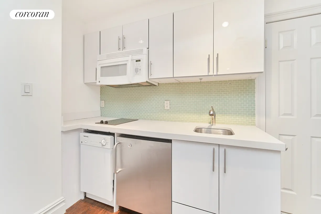 New York City Real Estate | View 224 West 13th Street, 2R | room 1