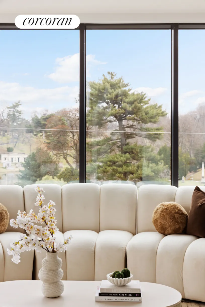 New York City Real Estate | View 814 5th Avenue, 2A | room 2