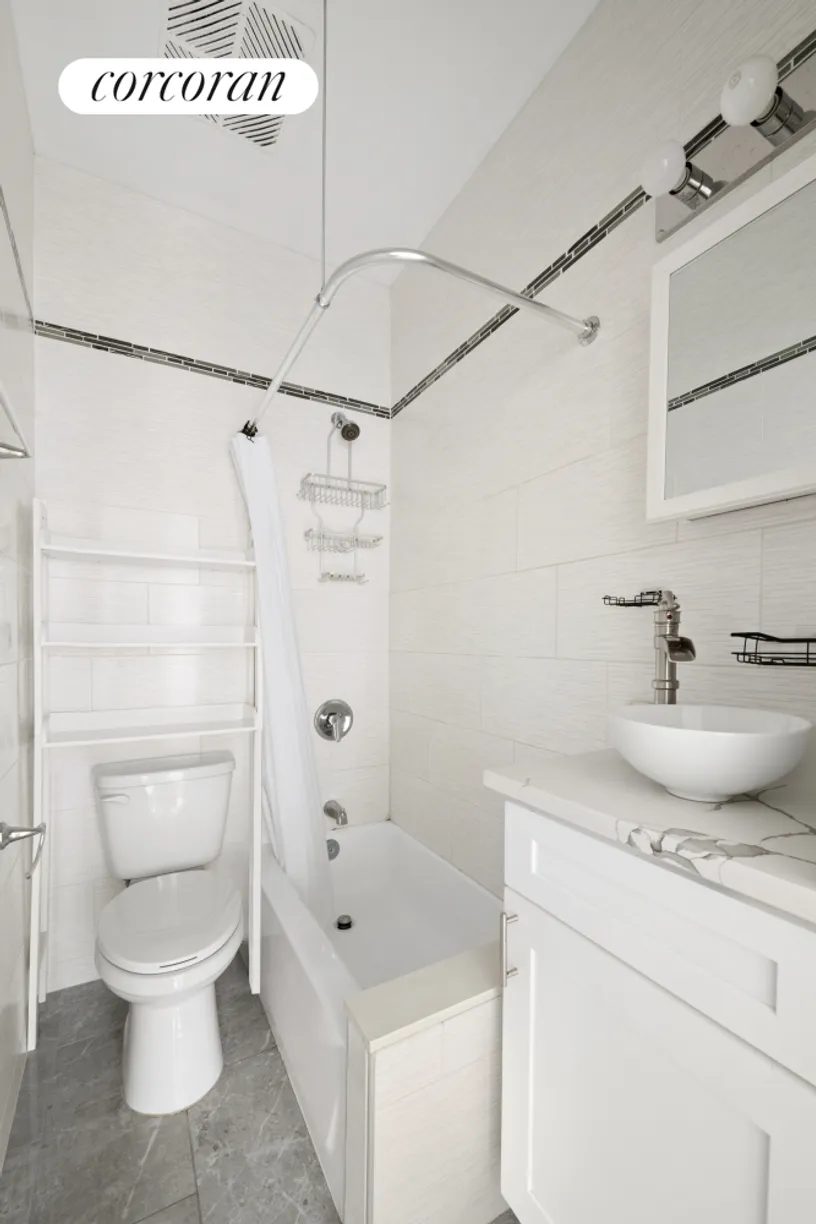New York City Real Estate | View 47 West 71st Street, 4F | room 2