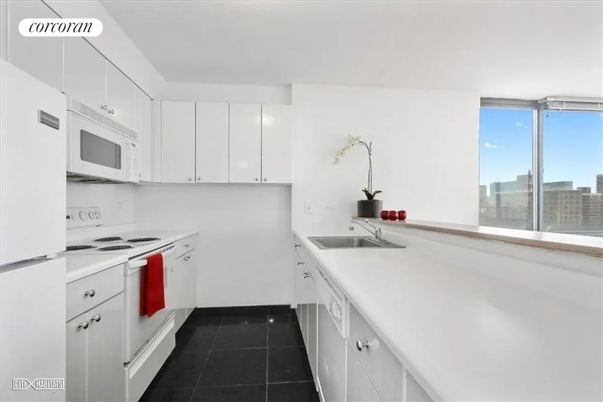 New York City Real Estate | View 344 Third Avenue, 21D | room 1