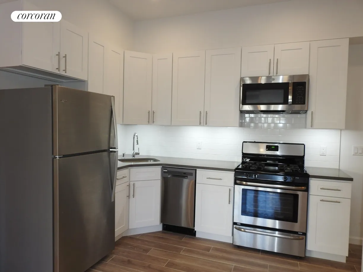 New York City Real Estate | View 577 77th Street, 2R | room 1
