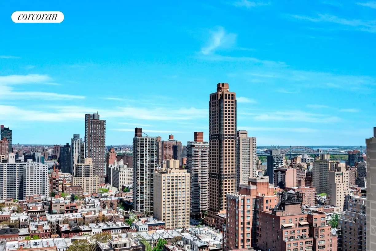 New York City Real Estate | View 301 East 79th Street, 34G | 1 Bed, 1 Bath