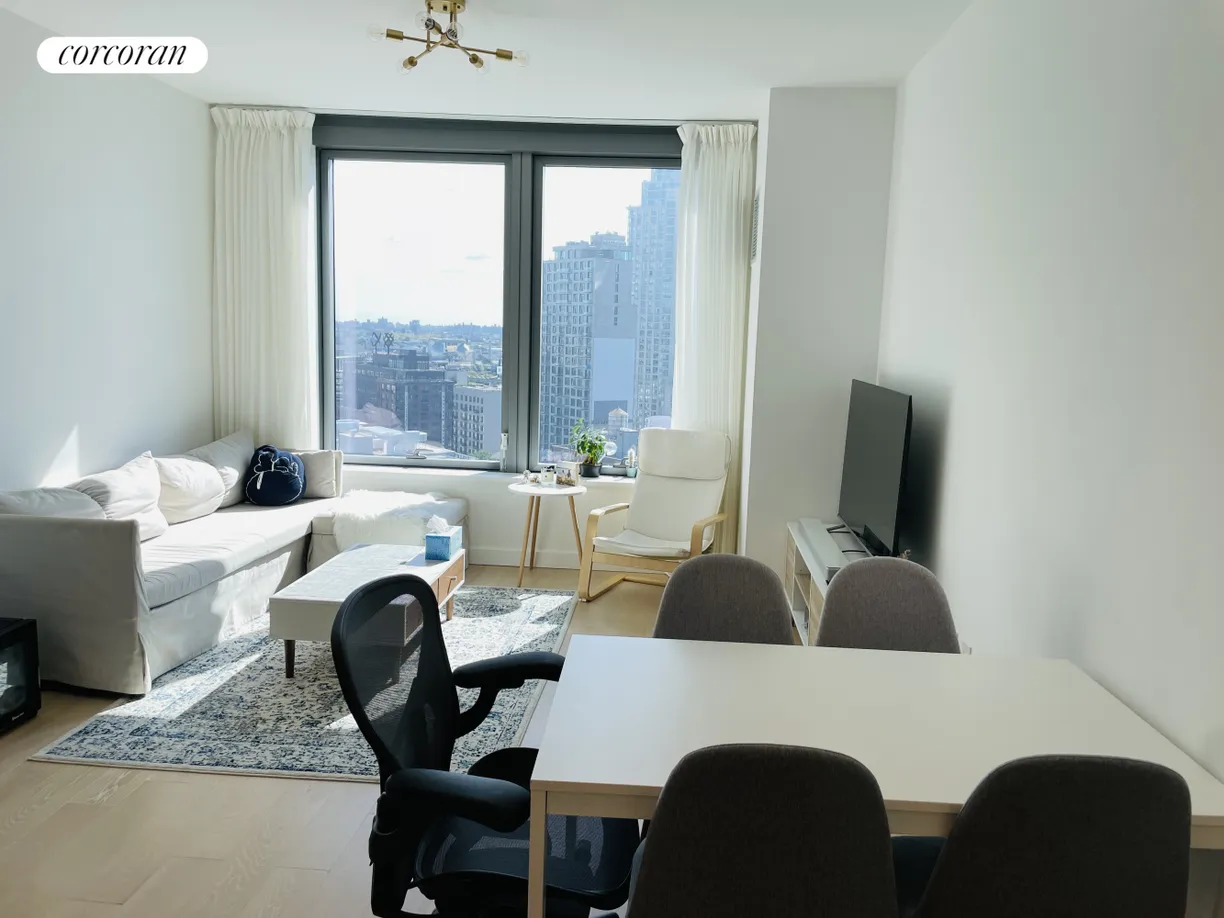 New York City Real Estate | View 3 Court Square, 1910 | 1 Bed, 1 Bath