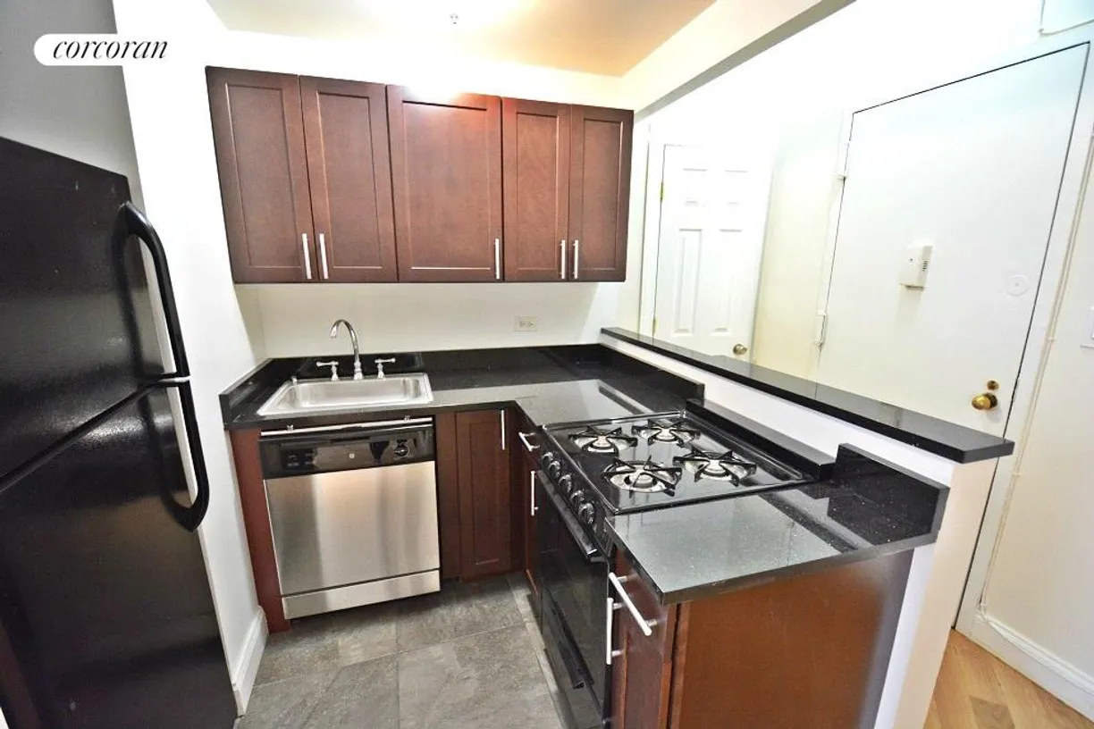 New York City Real Estate | View 25 Lafayette Avenue, 1C | room 1