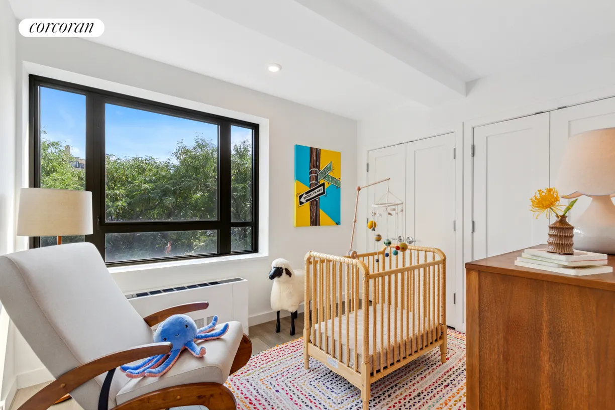 New York City Real Estate | View 124 Columbia Heights, 905 | room 2