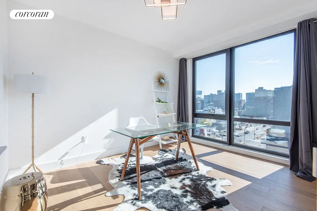 New York City Real Estate | View 46-20 11th Street, 6G | 2 Beds, 2 Baths