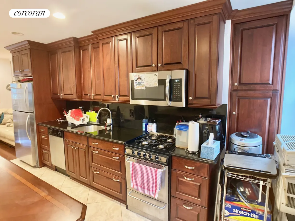 New York City Real Estate | View 592 6th Avenue, 3 | 1 Bed, 1 Bath