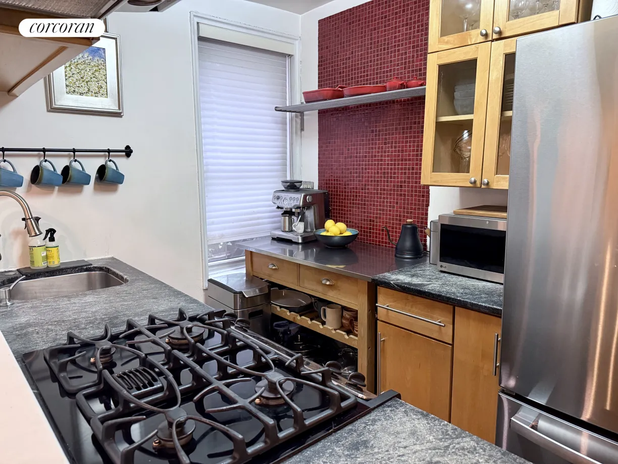 New York City Real Estate | View 340 Haven Avenue, 1S | Kitchen