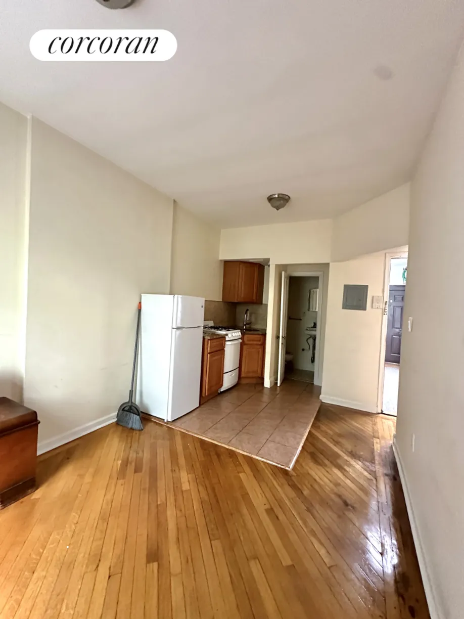 New York City Real Estate | View 274 Gates Avenue, 8 | 1 Bed, 1 Bath