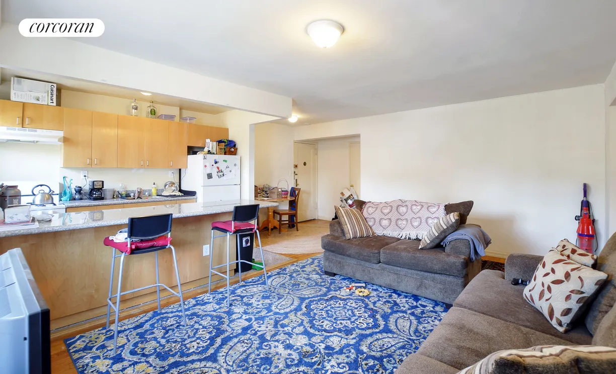 New York City Real Estate | View 25-10 31st Avenue, 3O | room 2