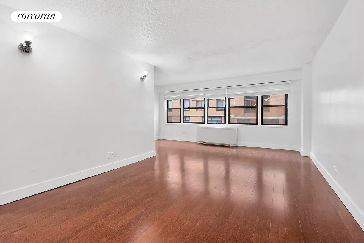 New York City Real Estate | View 520 East 81st Street, 7K | room 1