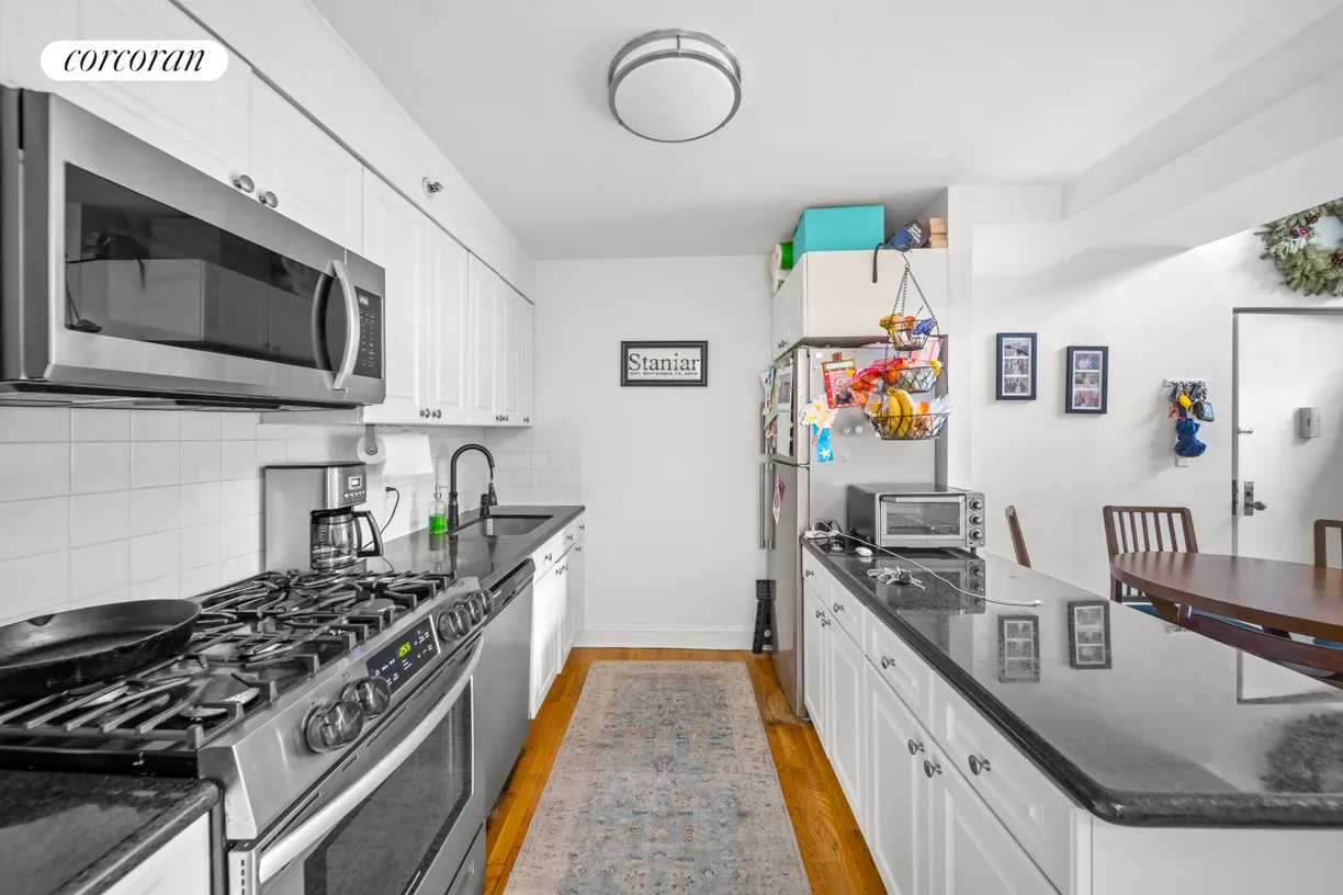 New York City Real Estate | View 15 Calder Place, 3A | room 2