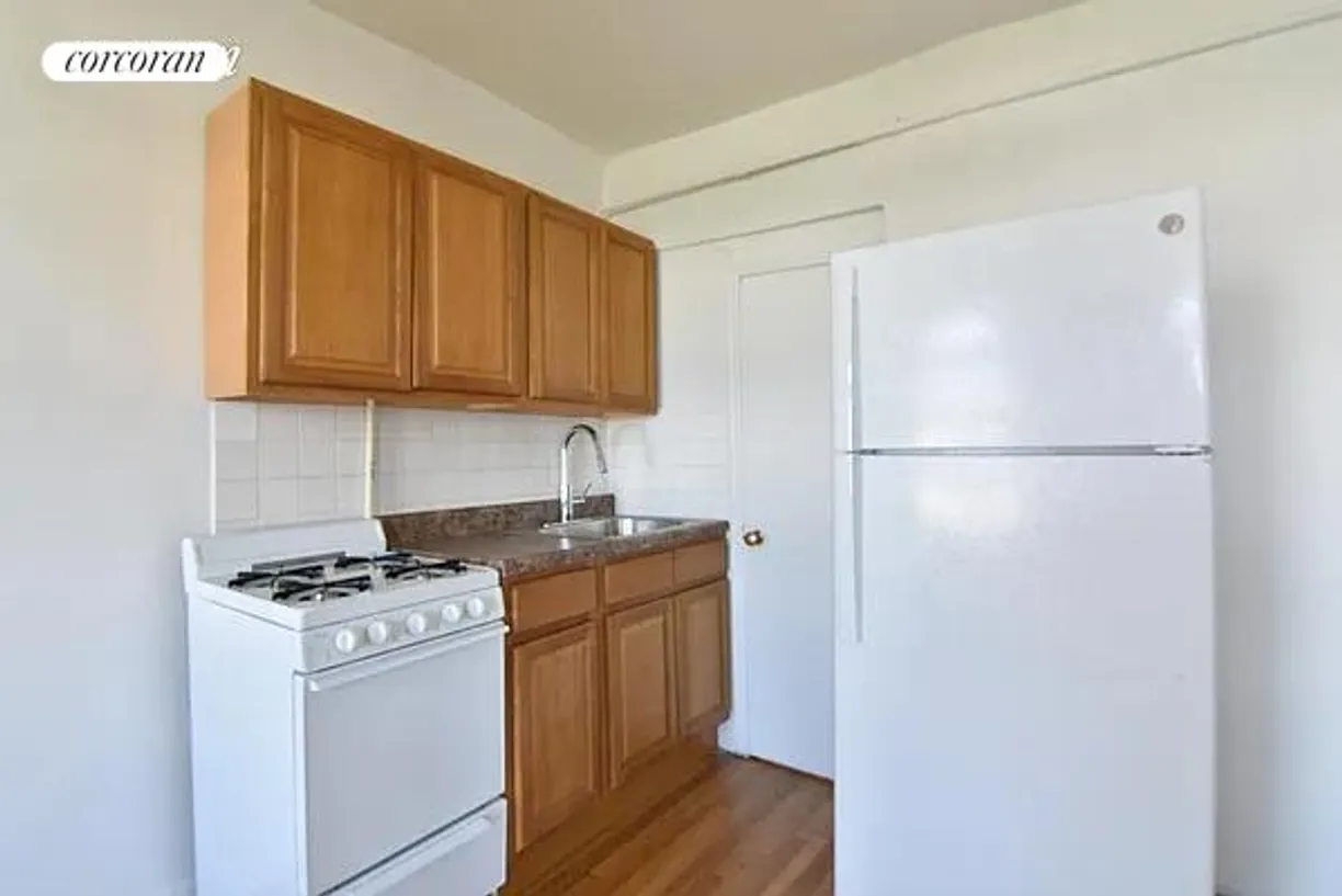 New York City Real Estate | View 129 Columbia Street, 4F | 1 Bed, 1 Bath