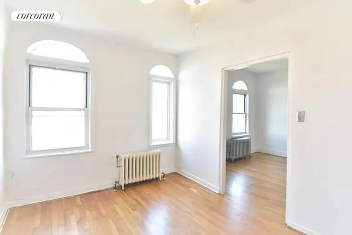 New York City Real Estate | View 129 Columbia Street, 4F | room 2