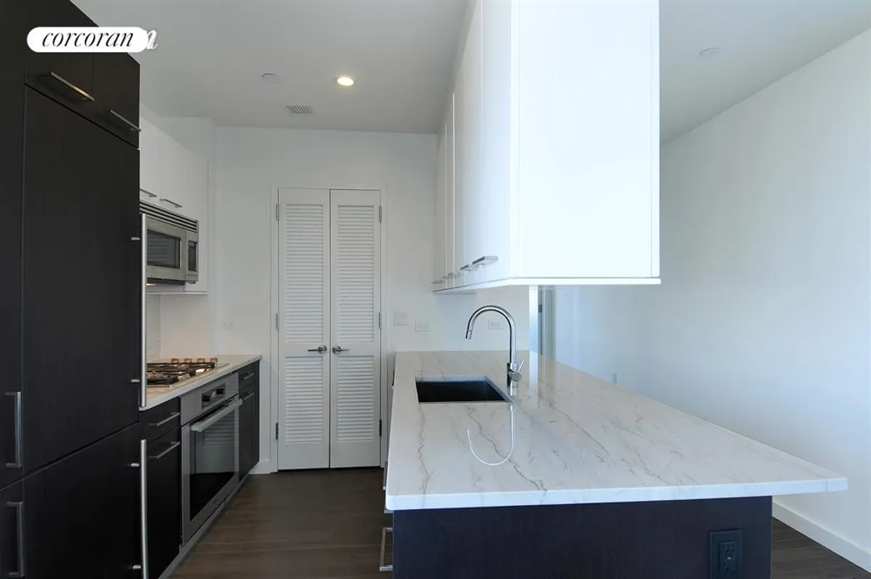New York City Real Estate | View 321 West 110th Street, 18B | room 1