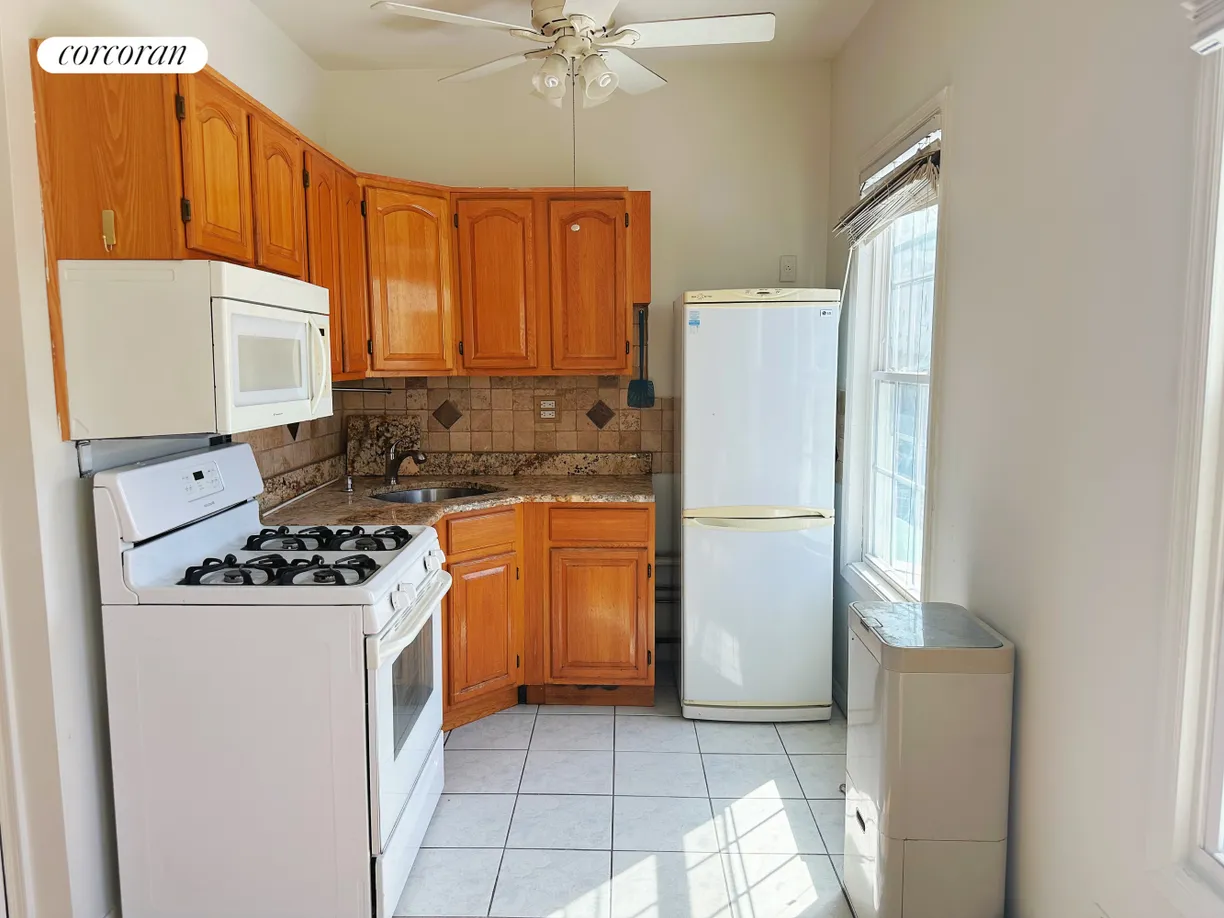 New York City Real Estate | View 208 31st Street, 3 | room 1