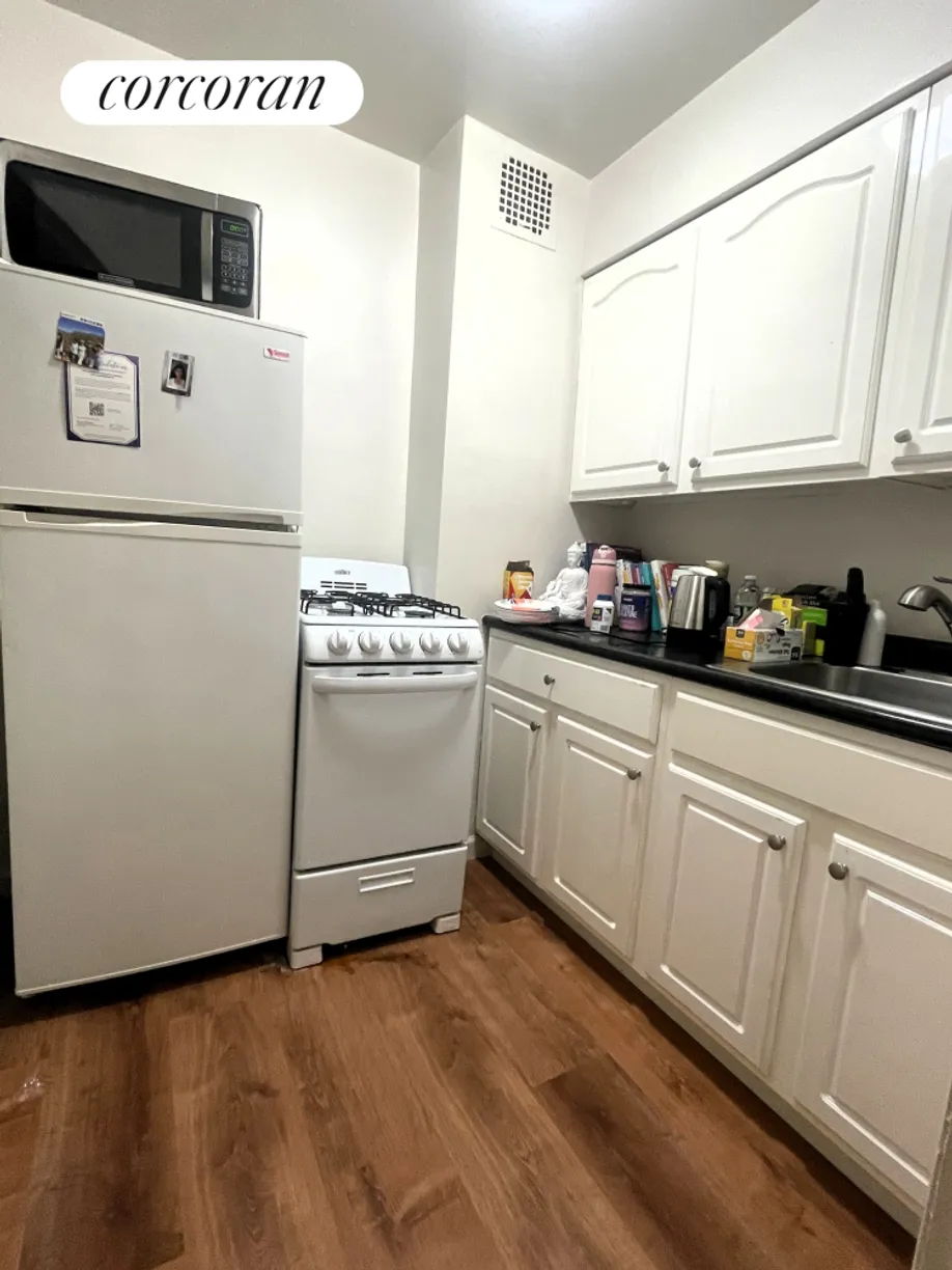 New York City Real Estate | View 147 East 82Nd Street, 3G | Other Listing Photo