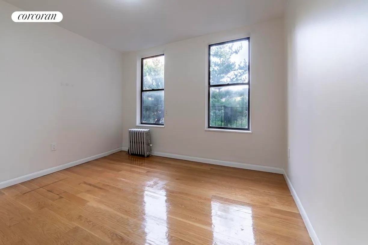 New York City Real Estate | View 180 Borinquen Place, 20 | room 2