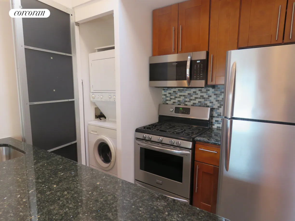 New York City Real Estate | View 625 Walton Avenue, 3 | room 1