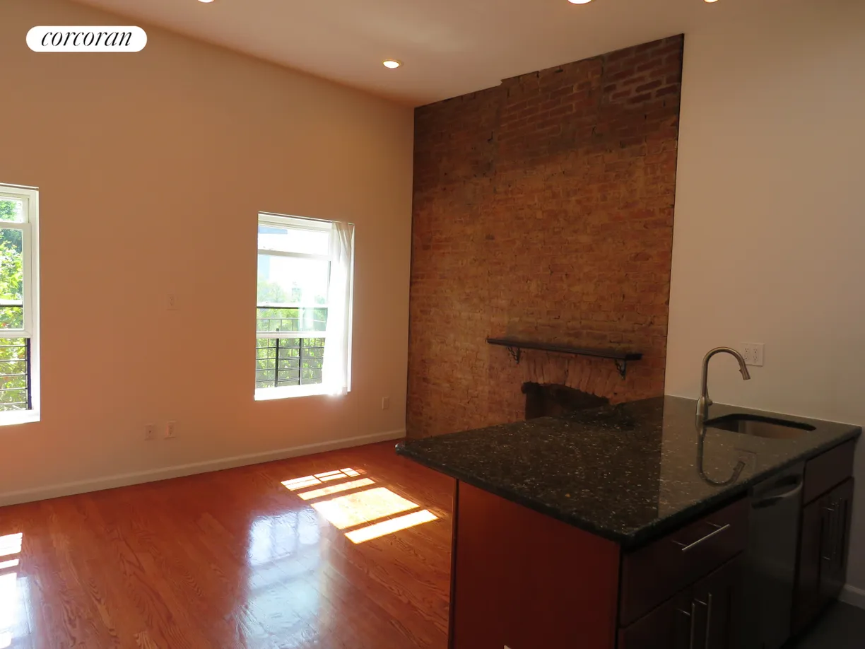 New York City Real Estate | View 625 Walton Avenue, 3 | room 2
