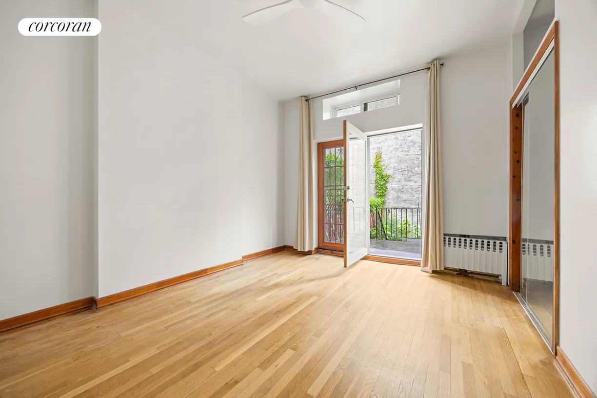 New York City Real Estate | View 332 6th Avenue, 1 | room 2