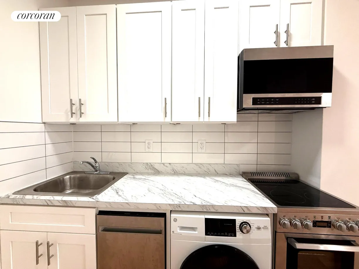 New York City Real Estate | View 486 East 74th Street, 4D | room 1