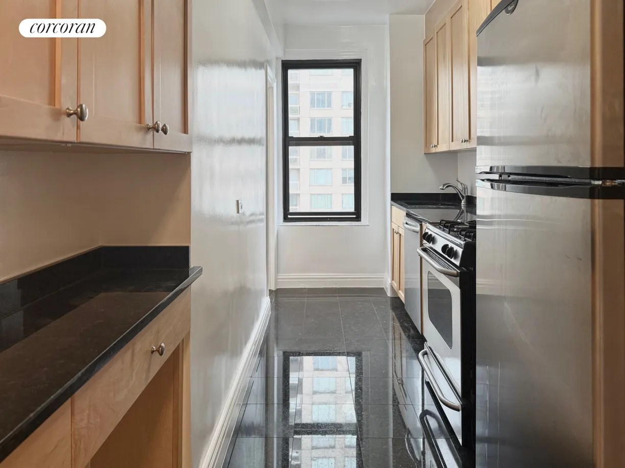 New York City Real Estate | View 210 East 68th Street, 16F | room 1